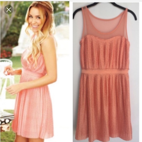 LC Lauren Conrad Dresses & Skirts - 🆕 LC Lauren Conrad Sunday Summer Dress